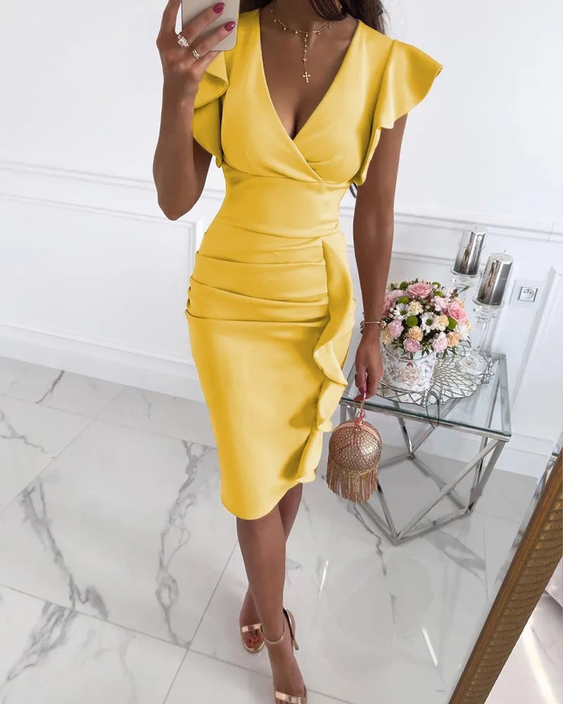 Elize Kadın Bodycon Elbisesi – Zarif Kelebek Kollu ve Fırfırlı Elbise